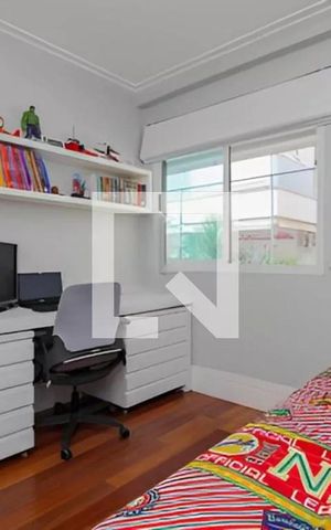 Apartamento à venda com 93m², 2 quartos e 1 vaga Apartamento à venda com 93m², 2 quartos e 1 vagaQuarto