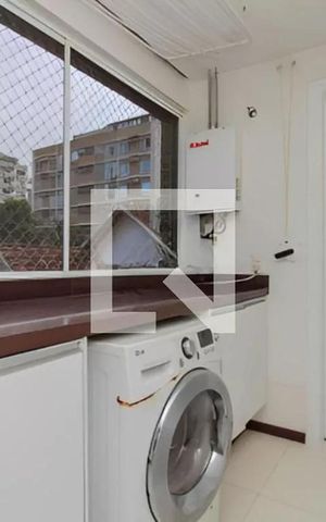 Apartamento à venda com 93m², 2 quartos e 1 vaga Apartamento à venda com 93m², 2 quartos e 1 vagaÁrea de serviço