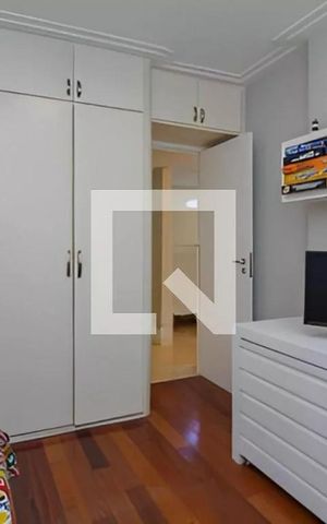 Apartamento à venda com 93m², 2 quartos e 1 vaga Apartamento à venda com 93m², 2 quartos e 1 vagaQuarto