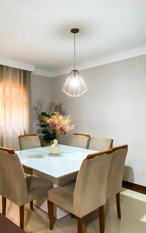 Casa à venda com 240m², 6 quartos e 3 vagas Casa à venda com 240m², 6 quartos e 3 vagasCozinha