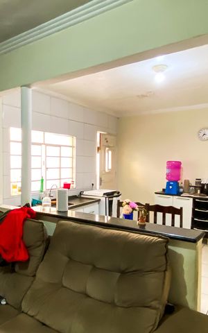 Casa à venda com 240m², 6 quartos e 3 vagas Casa à venda com 240m², 6 quartos e 3 vagasCasa 2 - Studio