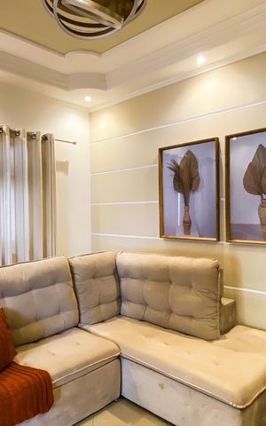 Casa à venda com 240m², 6 quartos e 3 vagas Casa à venda com 240m², 6 quartos e 3 vagasCasa 2 - Sala