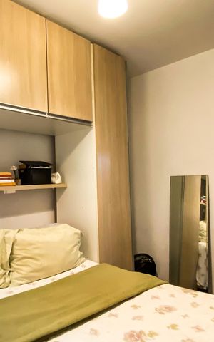 Casa à venda com 240m², 6 quartos e 3 vagas Casa à venda com 240m², 6 quartos e 3 vagasQuarto 1