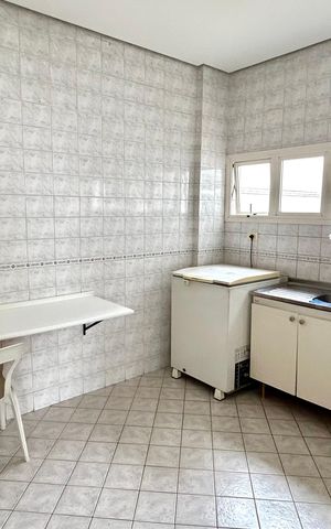 Apartamento à venda com 85m², 3 quartos e 1 vaga Apartamento à venda com 85m², 3 quartos e 1 vagaÁrea comum - Salão de festas