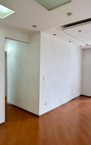 Apartamento à venda com 85m², 3 quartos e 1 vaga Apartamento à venda com 85m², 3 quartos e 1 vagaSala