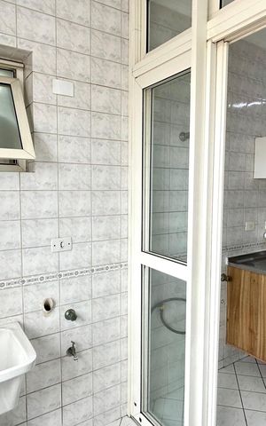 Apartamento à venda com 85m², 3 quartos e 1 vaga Apartamento à venda com 85m², 3 quartos e 1 vagaÁrea de Serviço