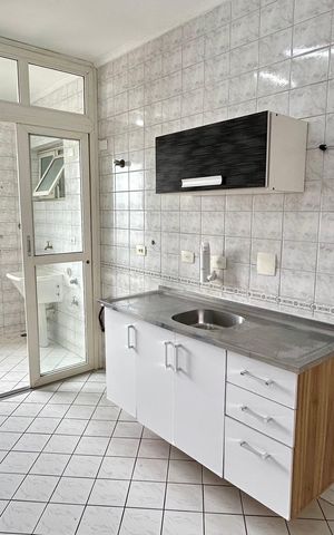 Apartamento à venda com 85m², 3 quartos e 1 vaga Apartamento à venda com 85m², 3 quartos e 1 vagaCozinha