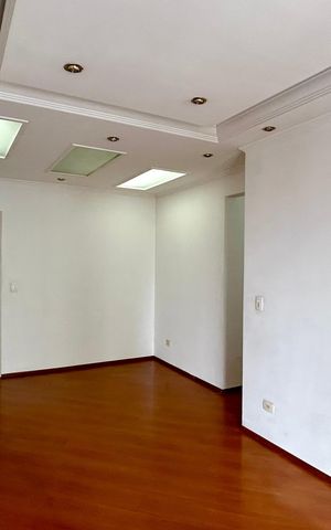 Apartamento à venda com 85m², 3 quartos e 1 vaga Apartamento à venda com 85m², 3 quartos e 1 vagaSala