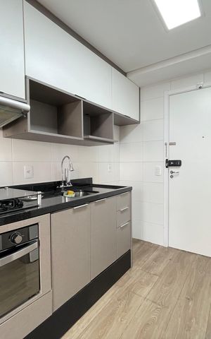 Apartamento à venda com 29m², 1 quarto e sem vaga Apartamento à venda com 29m², 1 quarto e sem vagaCozinha e Área de Serviço