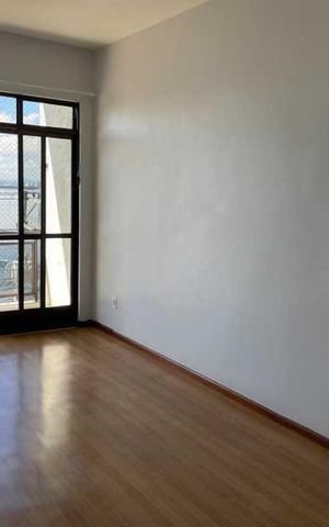 Apartamento à venda com 98m², 2 quartos e 1 vaga