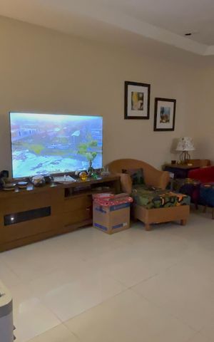 Casa de condomínio à venda com 360m², 4 quartos e 4 vagas Casa de condomínio à venda com 360m², 4 quartos e 4 vagasSala