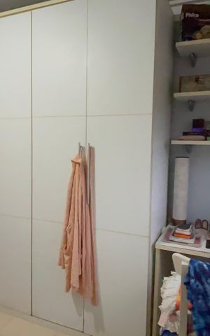 Casa de condomínio à venda com 360m², 4 quartos e 4 vagas Casa de condomínio à venda com 360m², 4 quartos e 4 vagasQuarto 2