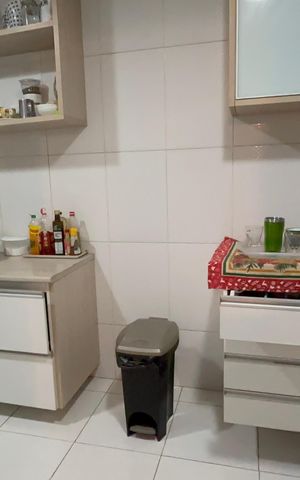 Casa de condomínio à venda com 360m², 4 quartos e 4 vagas Casa de condomínio à venda com 360m², 4 quartos e 4 vagasCozinha