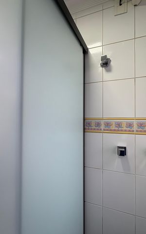 Apartamento à venda com 77m², 3 quartos e 2 vagas Apartamento à venda com 77m², 3 quartos e 2 vagasBanheiro