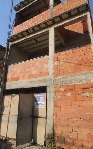 Casa para alugar com 80m², 1 quarto e sem vagaFachada