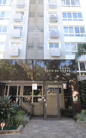 Apartamento à venda com 70m², 2 quartos e 1 vagaFachada