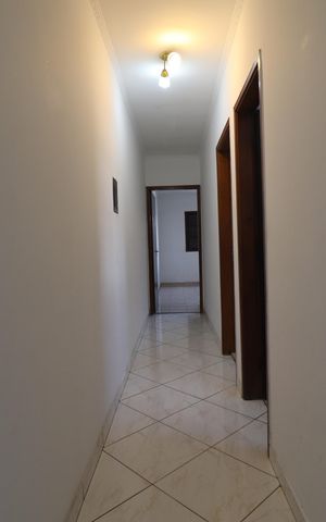 Casa à venda com 135m², 3 quartos e 2 vagasCorredor dos Quartos