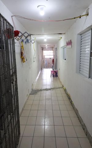 Casa à venda com 155m², 3 quartos e 2 vagasCorredor