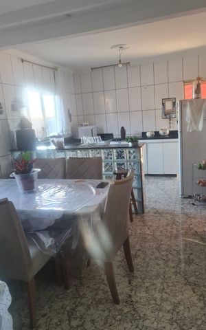 Casa para alugar com 130m², 3 quartos e 1 vaga