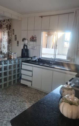 Casa para alugar com 130m², 3 quartos e 1 vaga
