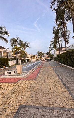 Casa de condomínio para alugar com 226m², 3 quartos e 3 vagas Casa de condomínio para alugar com 226m², 3 quartos e 3 vagasÁrea comum