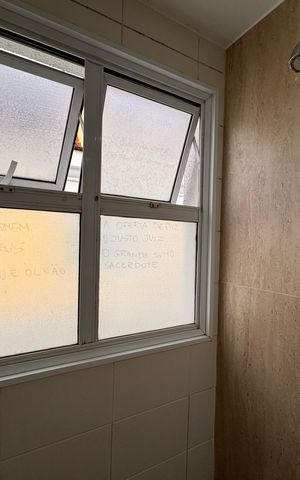 Casa de condomínio para alugar com 226m², 3 quartos e 3 vagas Casa de condomínio para alugar com 226m², 3 quartos e 3 vagasSuíte 2 - Banheiro