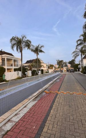 Casa de condomínio para alugar com 226m², 3 quartos e 3 vagas Casa de condomínio para alugar com 226m², 3 quartos e 3 vagasÁrea comum