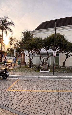 Casa de condomínio para alugar com 226m², 3 quartos e 3 vagas Casa de condomínio para alugar com 226m², 3 quartos e 3 vagasÁrea comum