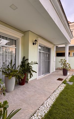 Casa de condomínio para alugar com 226m², 3 quartos e 3 vagas Casa de condomínio para alugar com 226m², 3 quartos e 3 vagasÁrea externa