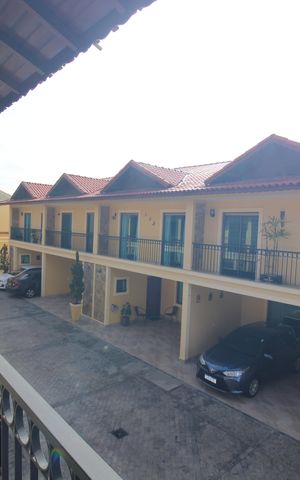 Casa de condomínio à venda com 115m², 3 quartos e 2 vagasQuarto 1 - Varanda