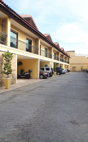 Casa de condomínio à venda com 115m², 3 quartos e 2 vagasÁrea Comum