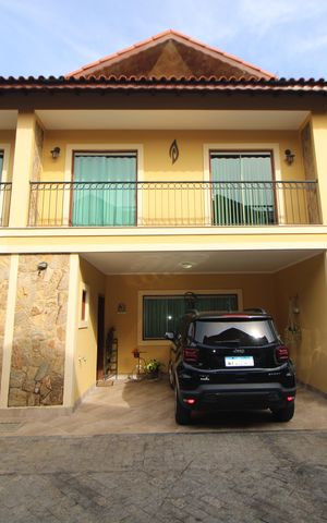 Casa de condomínio à venda com 115m², 3 quartos e 2 vagasÁrea Comum