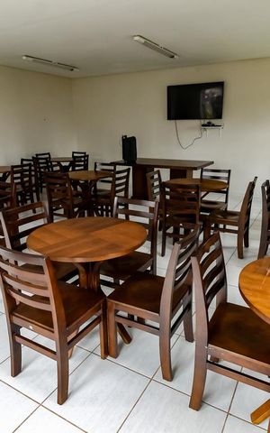 Apartamento à venda com 49m², 2 quartos e 1 vaga Apartamento à venda com 49m², 2 quartos e 1 vagaÁrea comum - Salão de festas