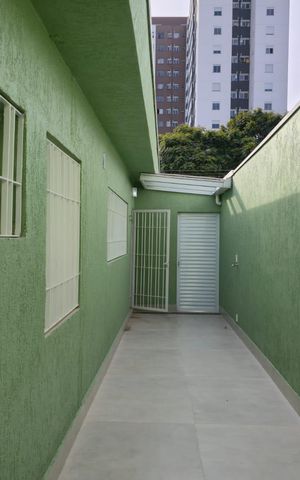 Casa à venda com 300m², 4 quartos e 4 vagas Casa à venda com 300m², 4 quartos e 4 vagasQuintal