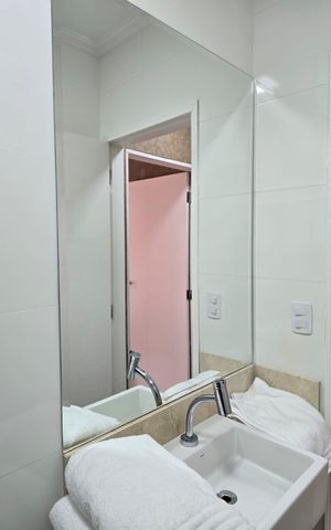 Casa à venda com 300m², 4 quartos e 4 vagas Casa à venda com 300m², 4 quartos e 4 vagasBanheiro da Suíte 3