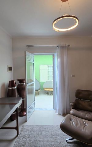 Casa à venda com 300m², 4 quartos e 4 vagas Casa à venda com 300m², 4 quartos e 4 vagasSuíte 03