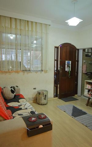 Casa à venda com 156m², 2 quartos e 2 vagasSala 1 