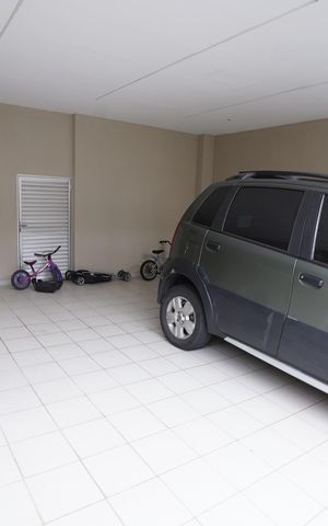Casa de condomínio à venda com 173m², 3 quartos e 2 vagas