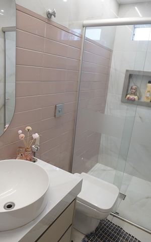 Casa de condomínio à venda com 173m², 3 quartos e 2 vagas