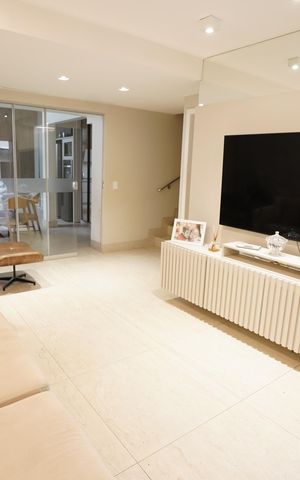 Casa de condomínio à venda com 173m², 3 quartos e 2 vagas