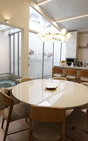 Casa de condomínio à venda com 173m², 3 quartos e 2 vagas