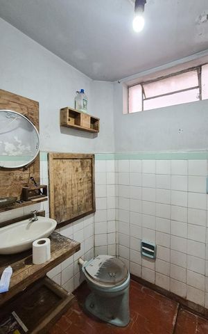 Casa à venda com 133m², 2 quartos e 1 vaga Casa à venda com 133m², 2 quartos e 1 vagaEdícula