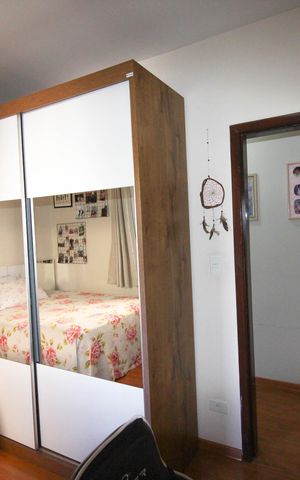 Casa à venda com 230m², 3 quartos e 2 vagas Casa à venda com 230m², 3 quartos e 2 vagasQuarto 2