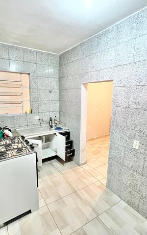 Casa para alugar com 60m², 1 quarto e sem vaga Casa para alugar com 60m², 1 quarto e sem vagaCozinha