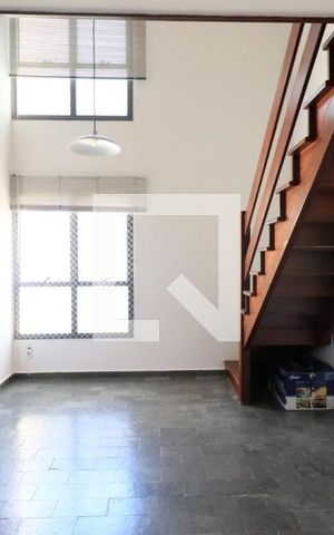 Apartamento à venda com 55m², 1 quarto e 1 vaga