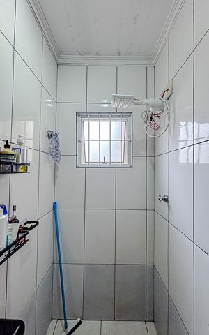 Casa para alugar com 250m², 5 quartos e 4 vagasBanheiro 2