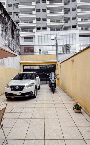Casa para alugar com 250m², 5 quartos e 4 vagasGaragem