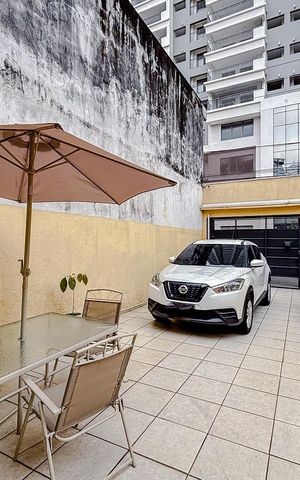 Casa para alugar com 250m², 5 quartos e 4 vagasGaragem