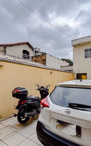 Casa para alugar com 250m², 5 quartos e 4 vagasGaragem
