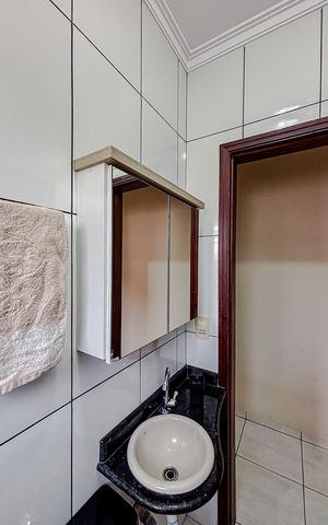 Casa para alugar com 250m², 5 quartos e 4 vagasBanheiro 1